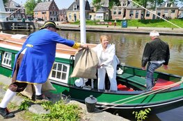 Historische rolpalen en wisselplaatsborden in ere hersteld