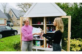 Deelkast Us Stekje wint prijs voor beste Circulaire Burgerinitiatief van Fryslân