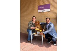 Friese kantoorhond Jack verkozen tot 'Braafste Kantoorhond van Nederland 2025'