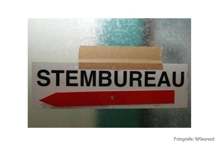 Gemeente Noardeast-Fryslân zoekt stembureauleden en stemmentellers