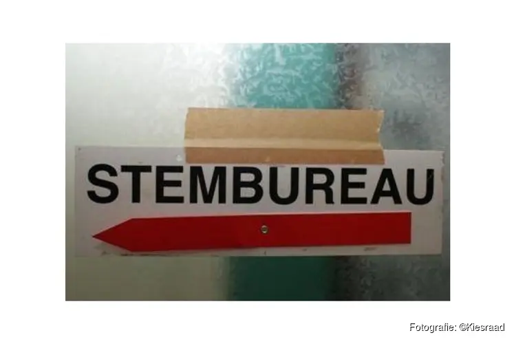 Gemeente Noardeast-Fryslân zoekt stembureauleden en stemmentellers